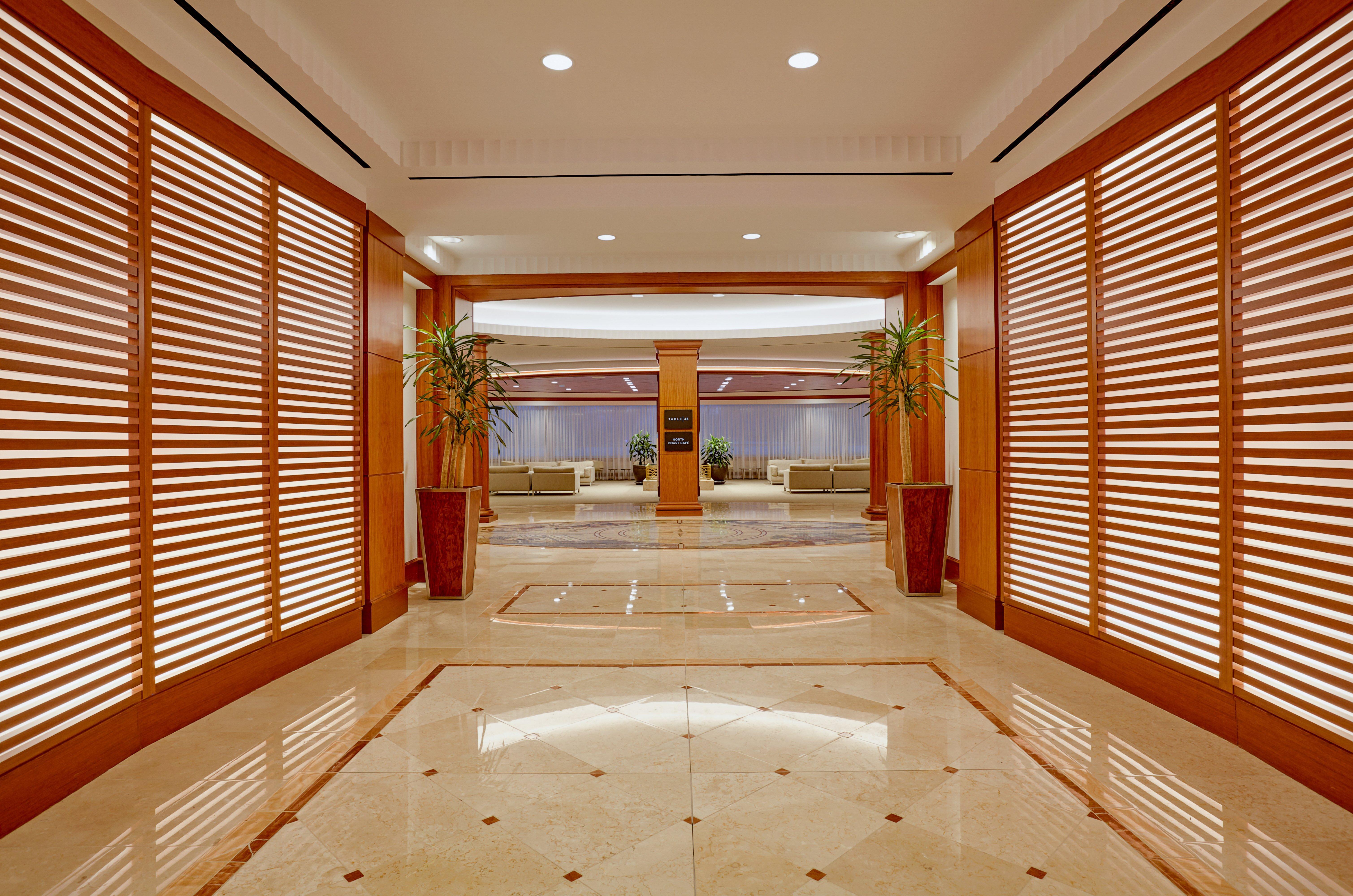 อินเตอร์คอนติเนนตัล คลีฟแลนด์ Hotel ภายนอก รูปภาพ